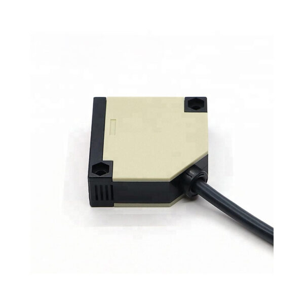Retro-Reflective Photoelectric Sensor